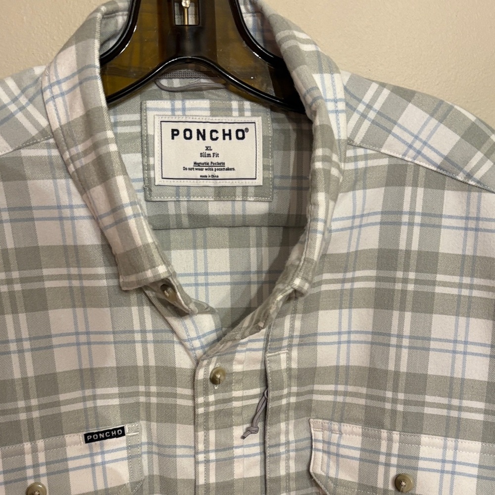PONCHO Men’s Slim Fit Plaid Button-Down Shirt in Gray and White